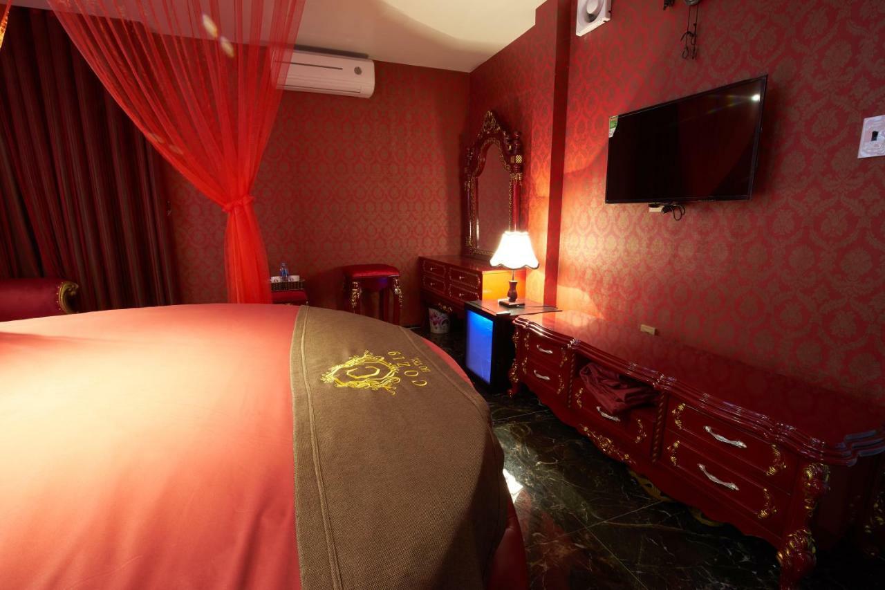 Cozi 9 Hotel - Theme Hotel Kien An Exterior photo